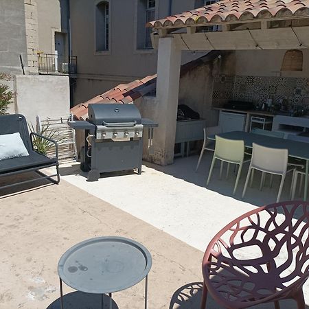 Maison Intra Muros, Terrasses Avec Vue Jaccuzzi Et Garage Авиньон Номер фото