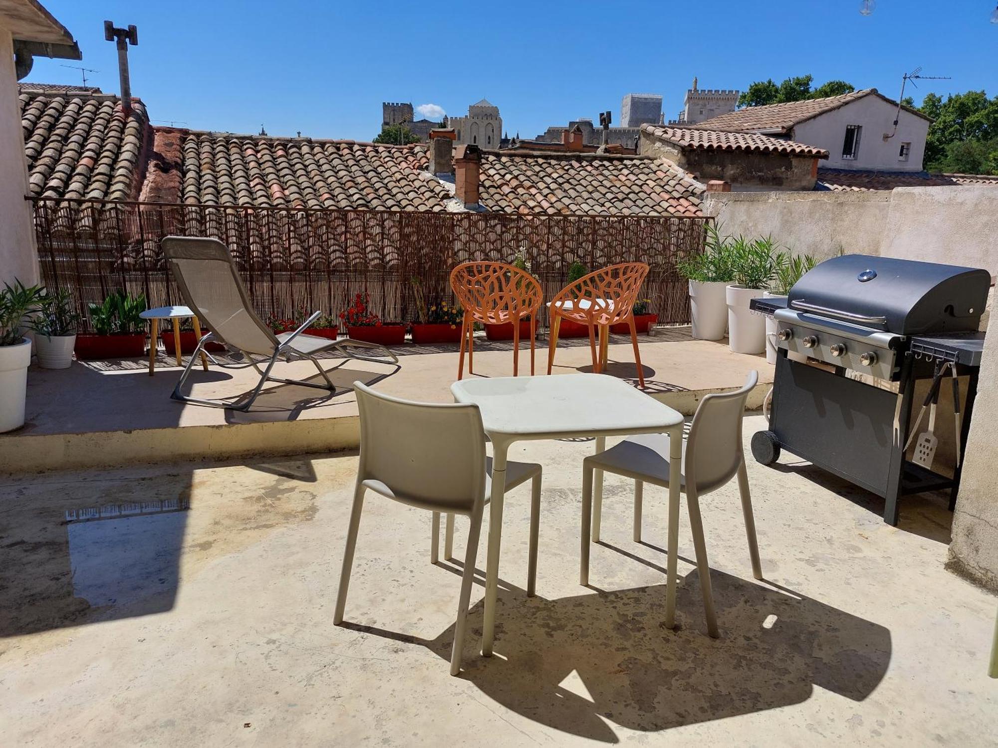 Maison Intra Muros, Terrasses Avec Vue Jaccuzzi Et Garage Авиньон Номер фото